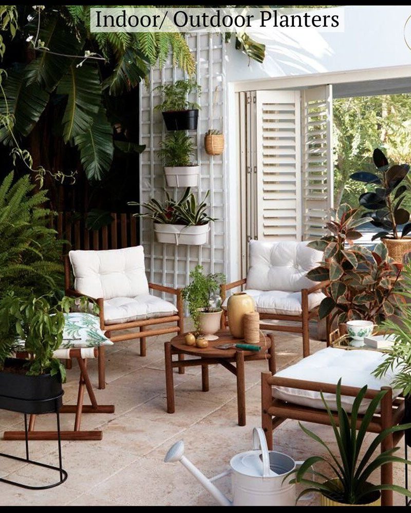 17 Indoor Outdoor Planters You’ll Love For Your Outdoor Space