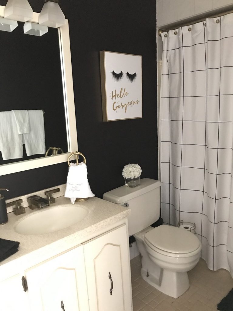 hello-gorgeous-airbnb-bathroom