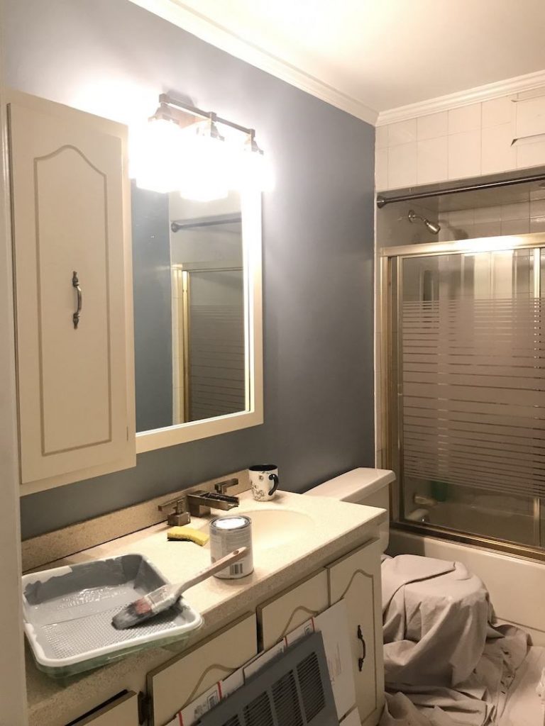 primed-bathroom-makeover