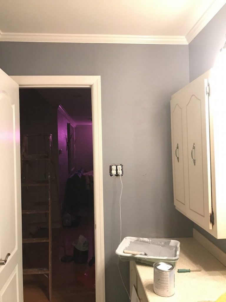 primer-in-bathroom-makeover